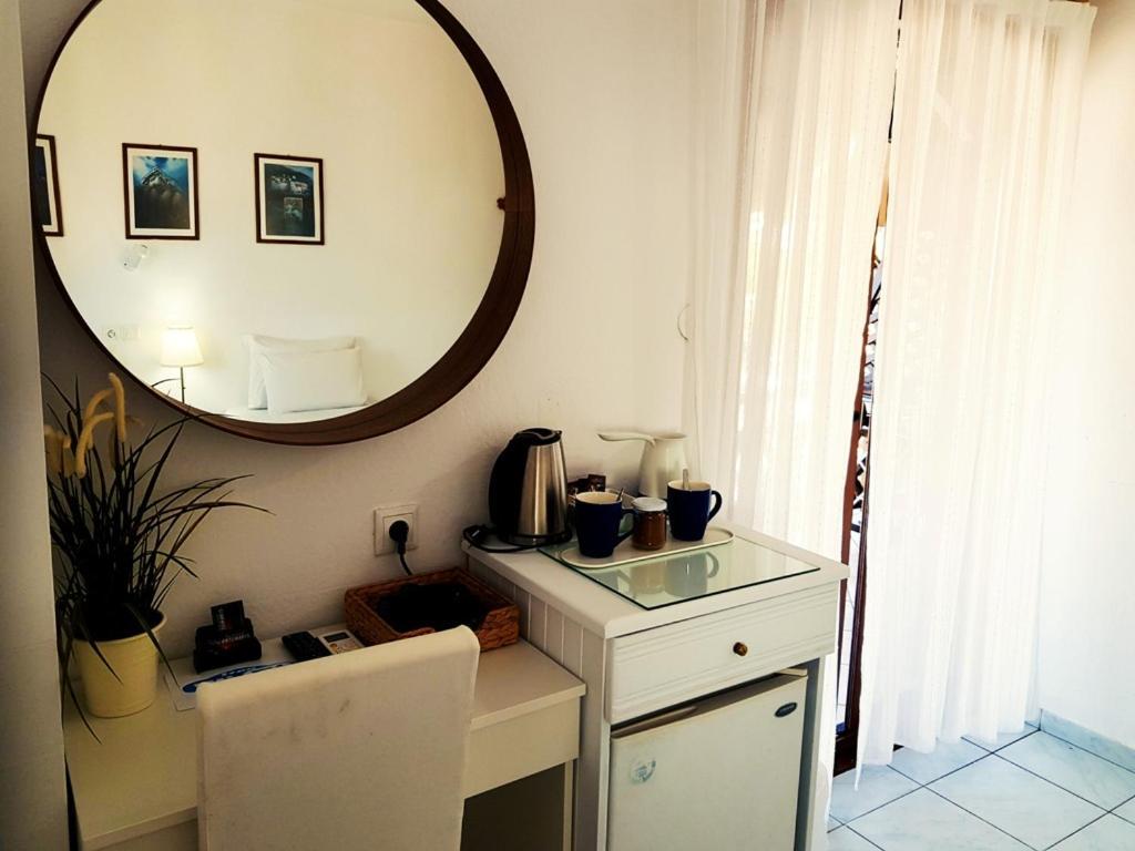 Pension Antonakis Ouranoupolis Greece Exterior foto