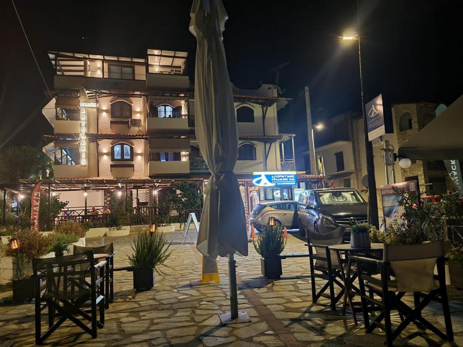 Pension Antonakis Ouranoupolis Greece Exterior foto